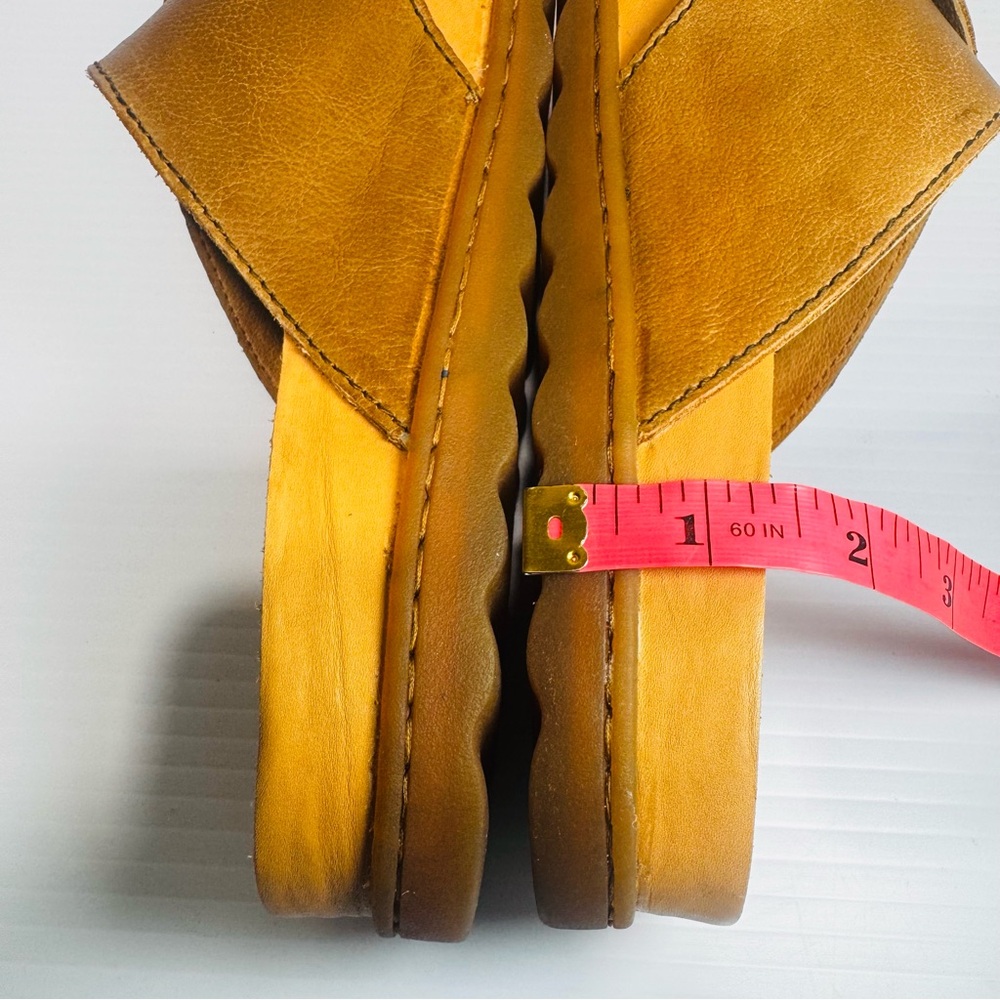 Born Brown Leather Cross-Band Slide Sandals - Picture 11 of 15